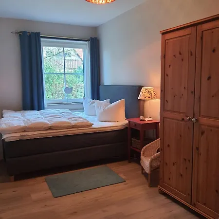 Martha_mueller_graehlert_weg 3 Wg_2 Zingst